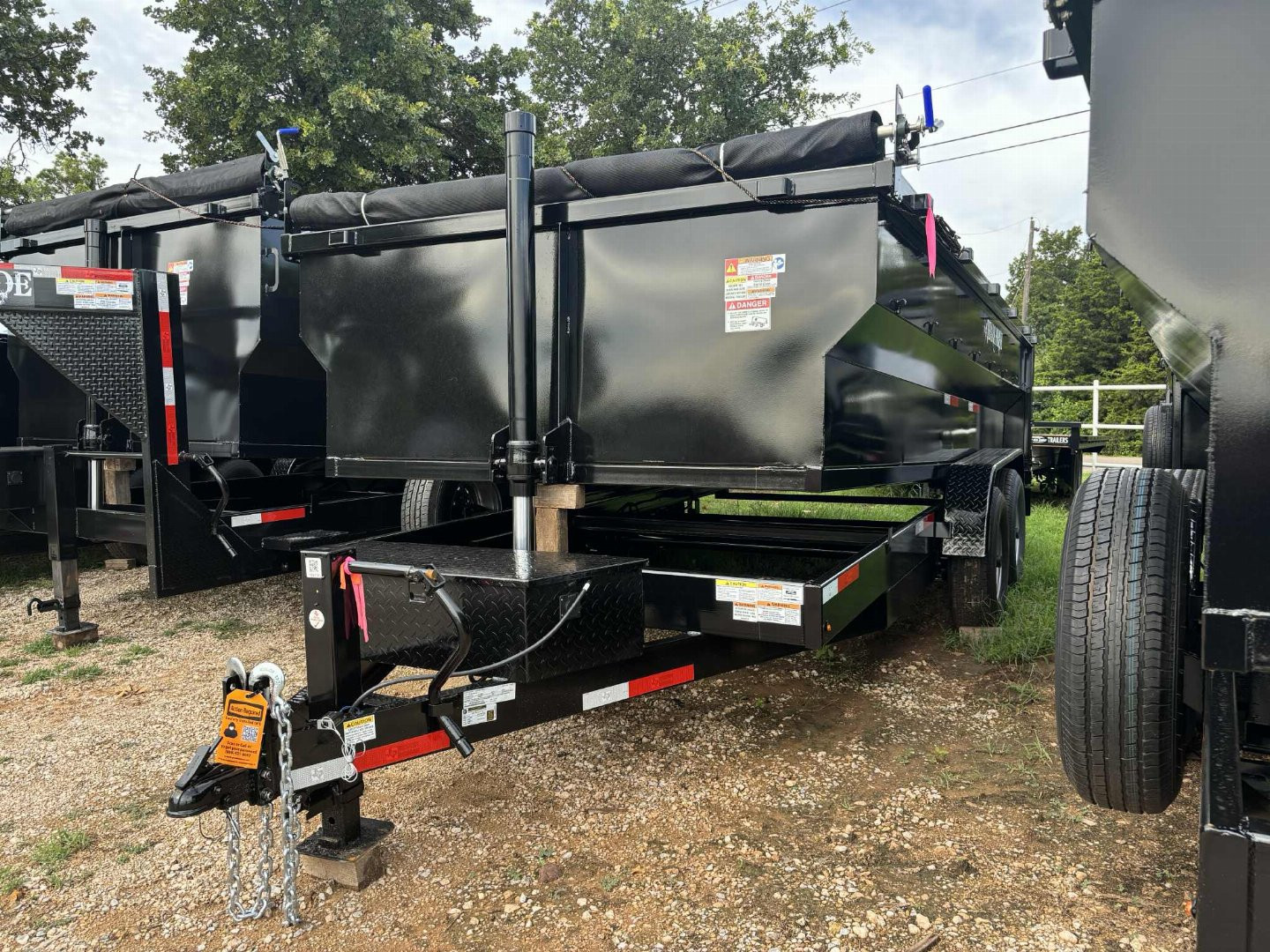 New 2025 Texas Pride Trailers 7X16X3 Dump Trailer-