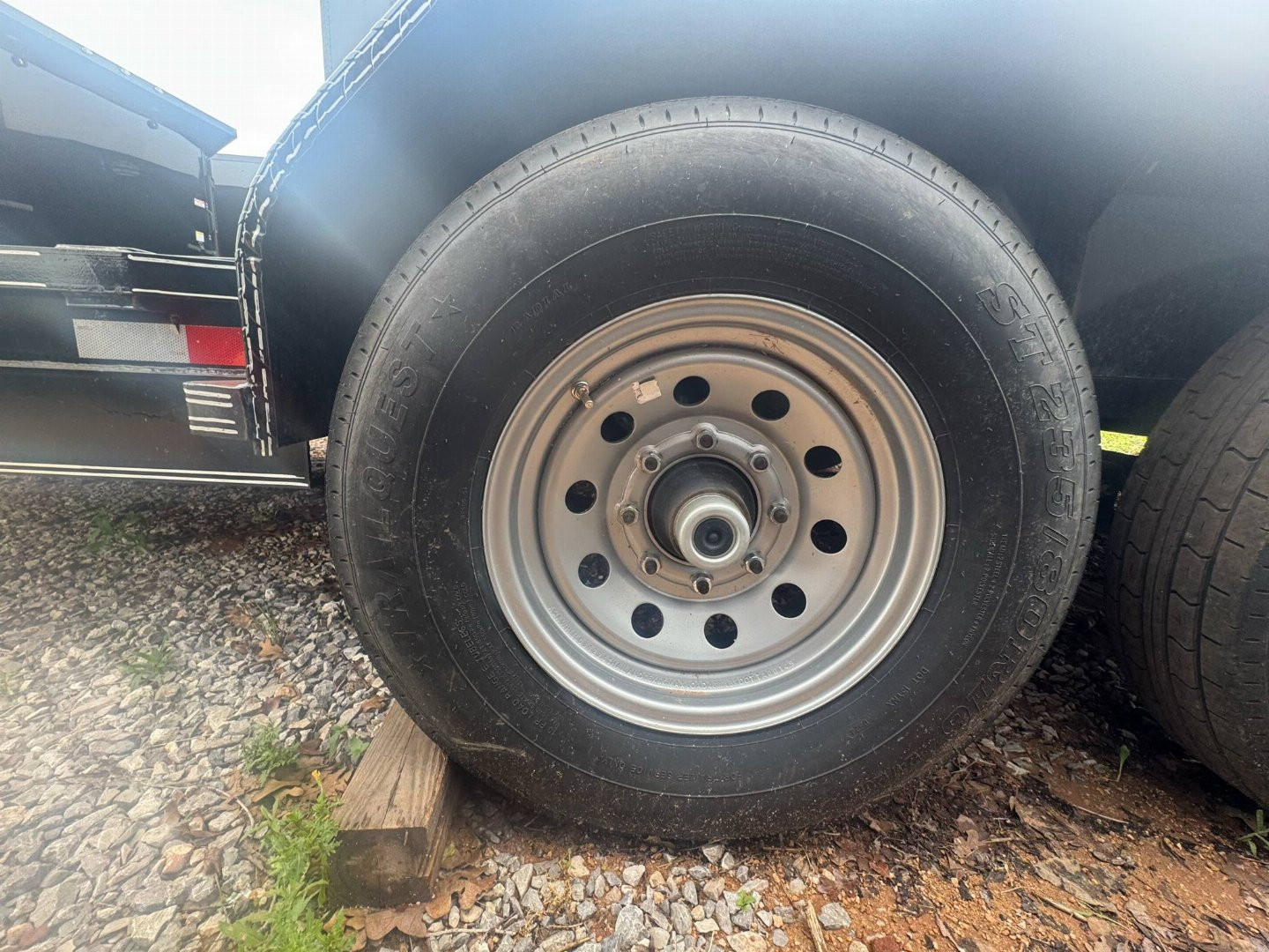 Used 2024 Double A 8320T7K Equipment Trailer