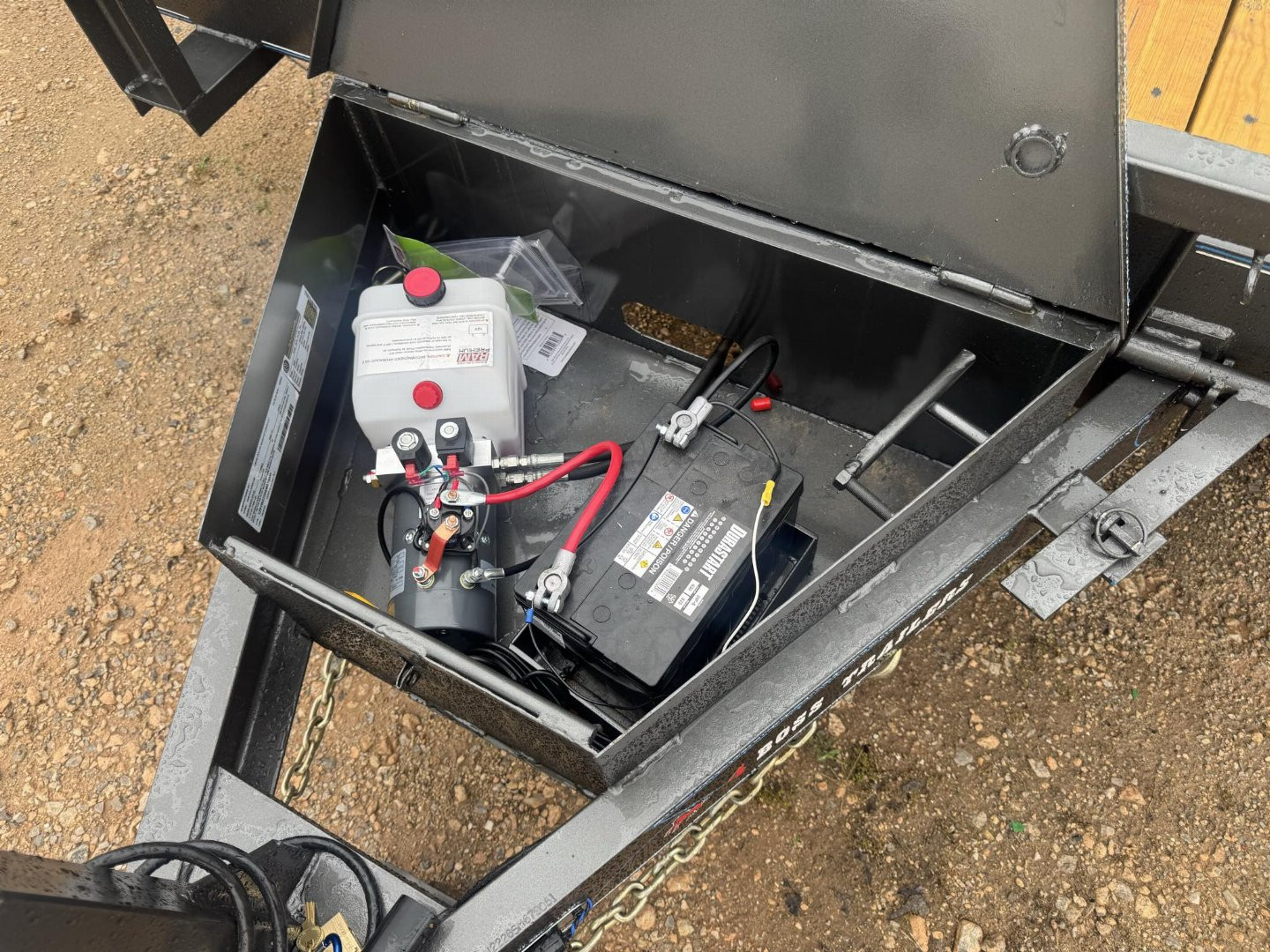 New 2025 4BOSS TRAILERS 102x22 Electric Tilt Flatbed Trailer