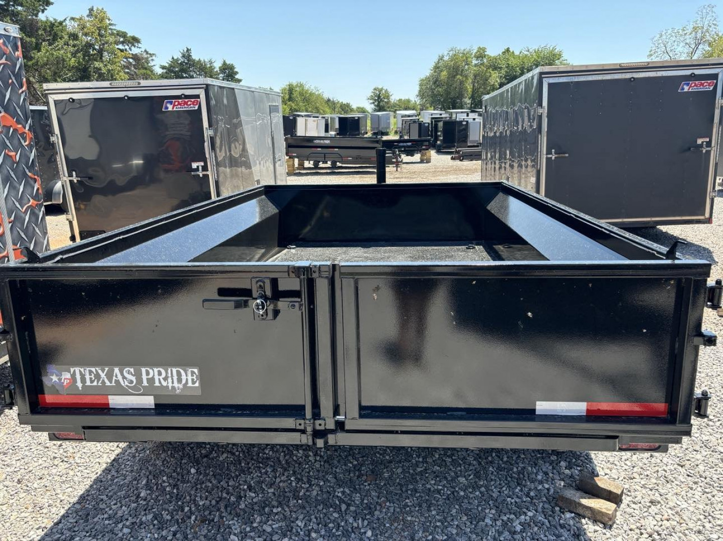 New 2024 FAMILY TRAILER DT7X12X2 Dump Trailer