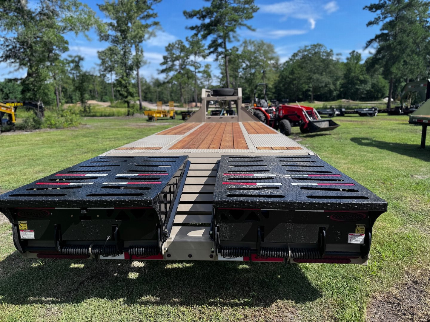 New 2025 Dura-Haul 8X25 (20+5) 12-TON DECKOVER GN