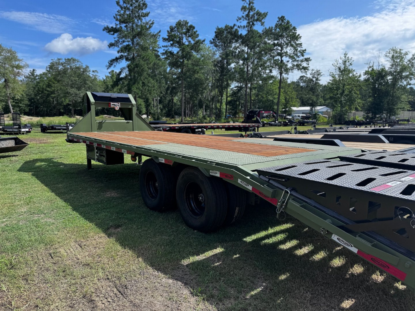 New 2025 Dura-Haul 8X25 (20+5) 12-TON DECKOVER GN