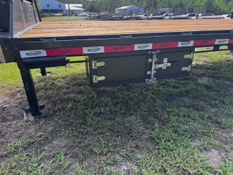 New 2025 Dura-Haul Deckover GN (102x25+5) 30' 12 Ton Deckover Trailer