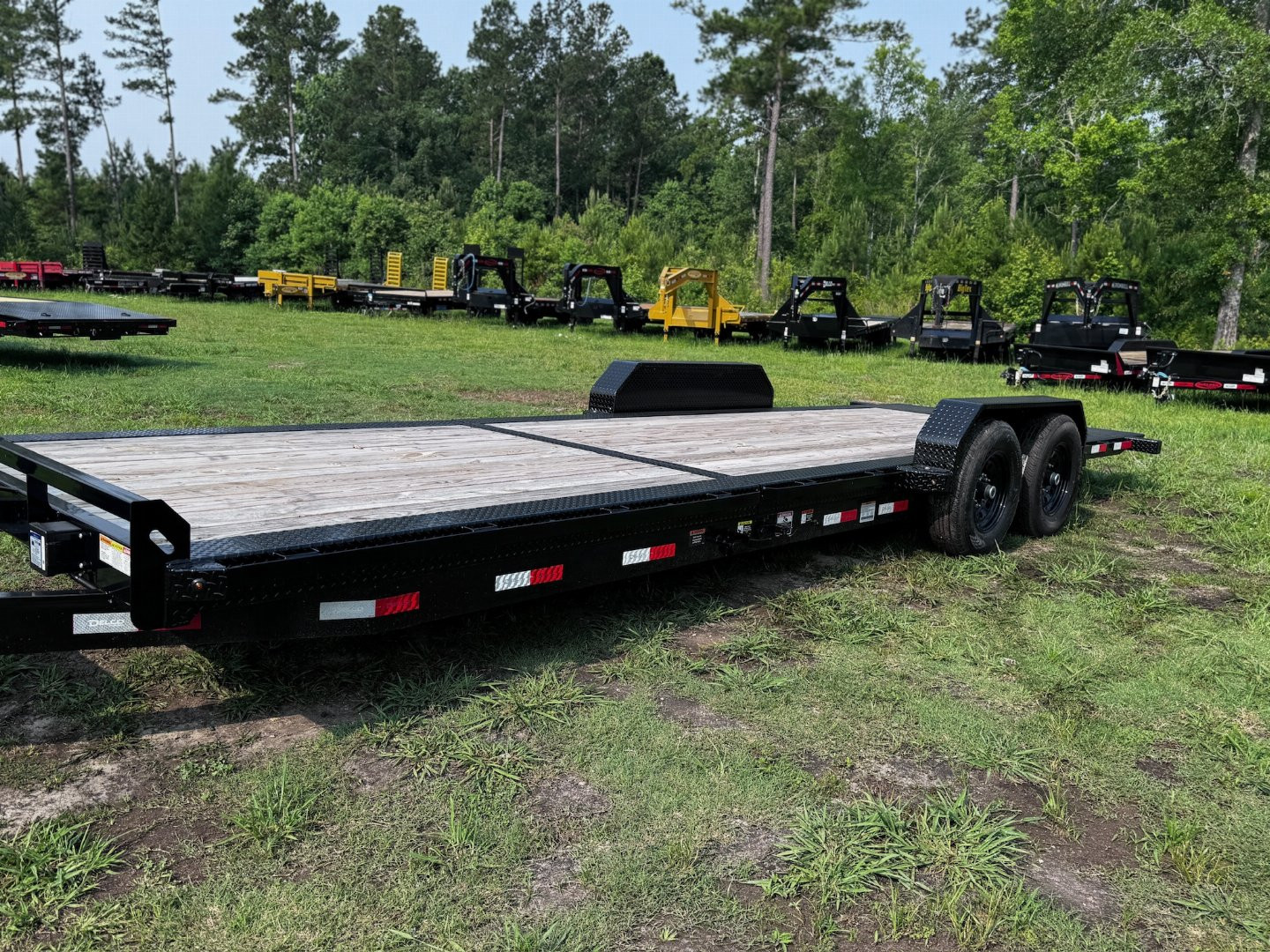 New Delco 14K BUMPER TILT 83" X 24' 8' Stationary Deck