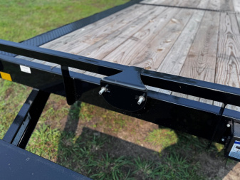 New Delco 14K BUMPER TILT 83" X 24' 8' Stationary Deck