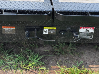 New Delco 14K BUMPER TILT 83" X 24' 8' Stationary Deck
