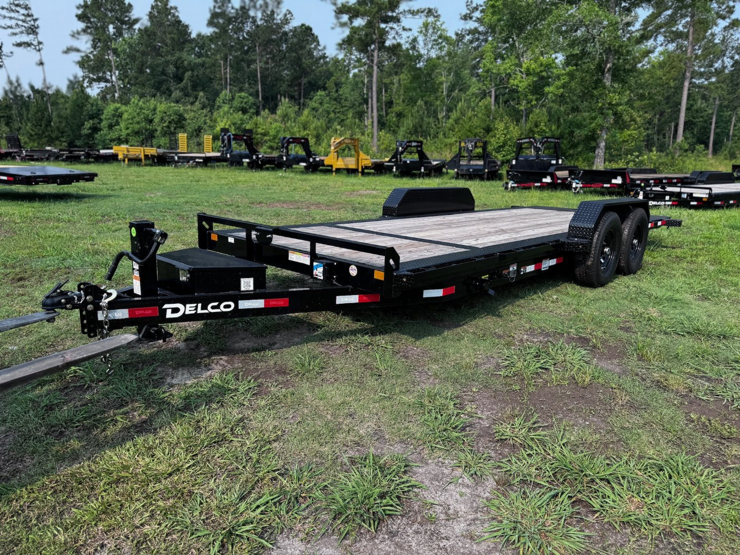 New Delco 14K Bumper Tilt 83" X 20' Wide W 4' Stationary Deck
