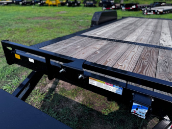New Delco 14K Bumper Tilt 83" X 20' Wide W 4' Stationary Deck