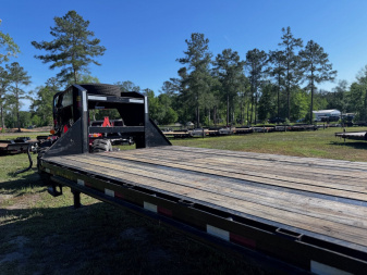 Used Big Tex Trailers 22GN-28BK+5mr Equipment Trailer