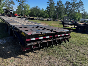 Used Big Tex Trailers 22GN-28BK+5mr Equipment Trailer