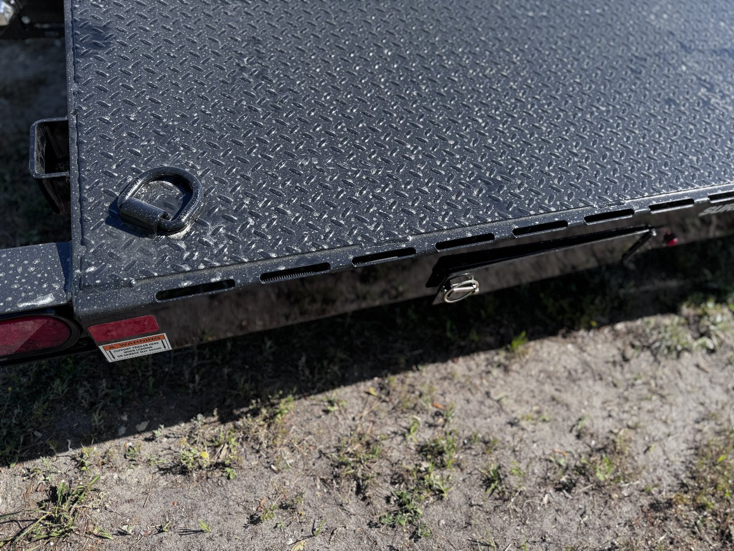 New 2025 Sure-Trac 7X20 (18+2) C-CHANNEL CAR HAULER TRAILER-BLACK ST8220CHW-B-070 Car Hauler