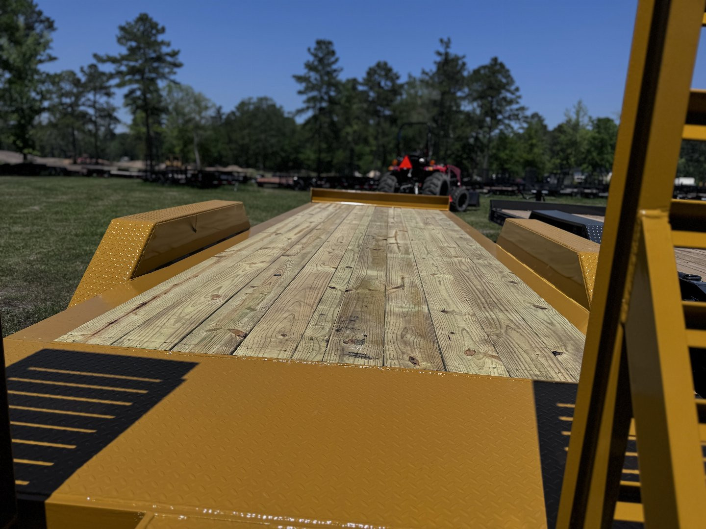 New 2025 Econoline Loader-Toter X 7"x22' 20K Equipment Trailer
