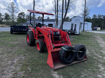 Used Kubota L3301 Tractor