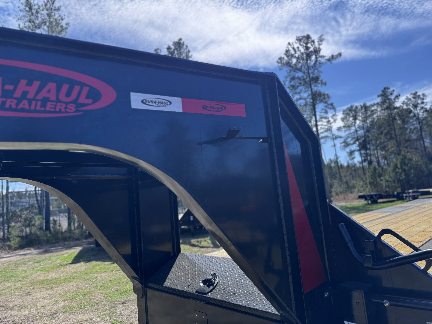 New 2025 Dura-Haul DOGN 8X30 DR 10K Gooseneck Deckover Trailer