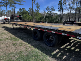 New 2025 Dura-Haul DOGN 8X30 DR 10K Gooseneck Deckover Trailer
