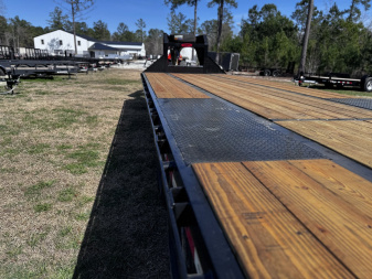 New 2025 Dura-Haul DOGN 8X30 DR 10K Gooseneck Deckover Trailer