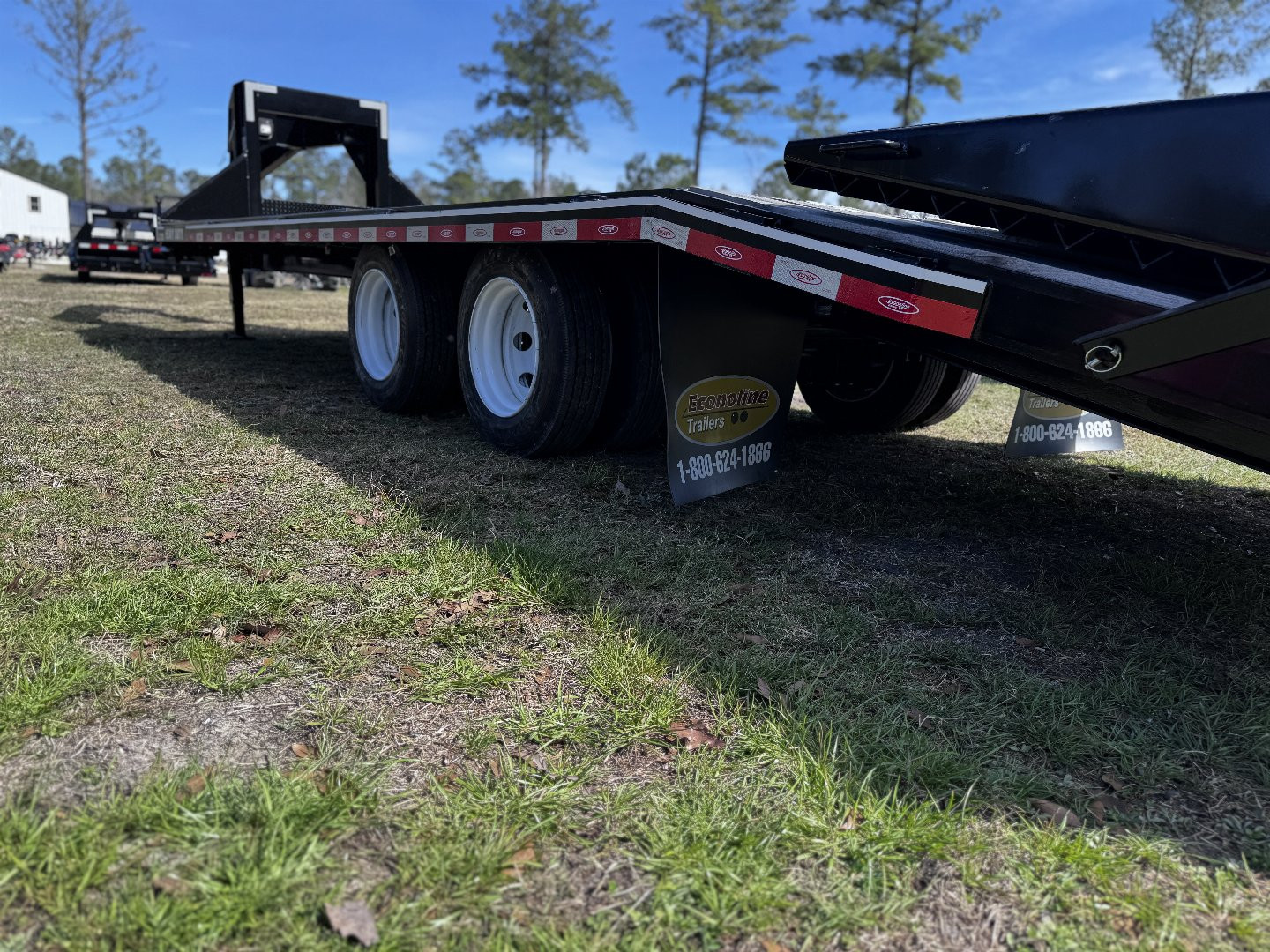 New 2025 Econoline 10-Ton 26FT Gooseneck Deckover Trailer