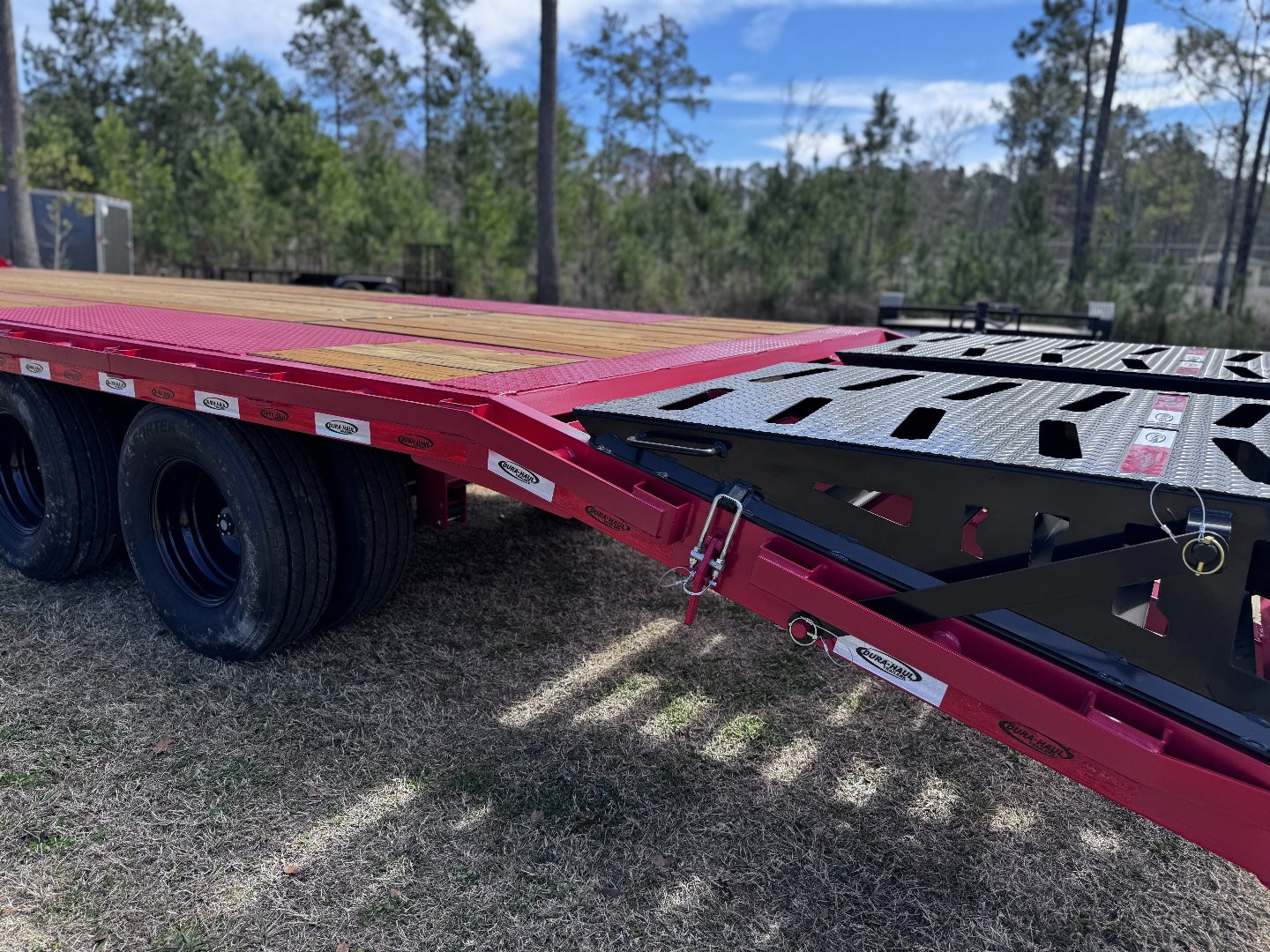 New 2025 Dura-Haul DOGN 8X30 24K Gooseneck Deckover Trailer