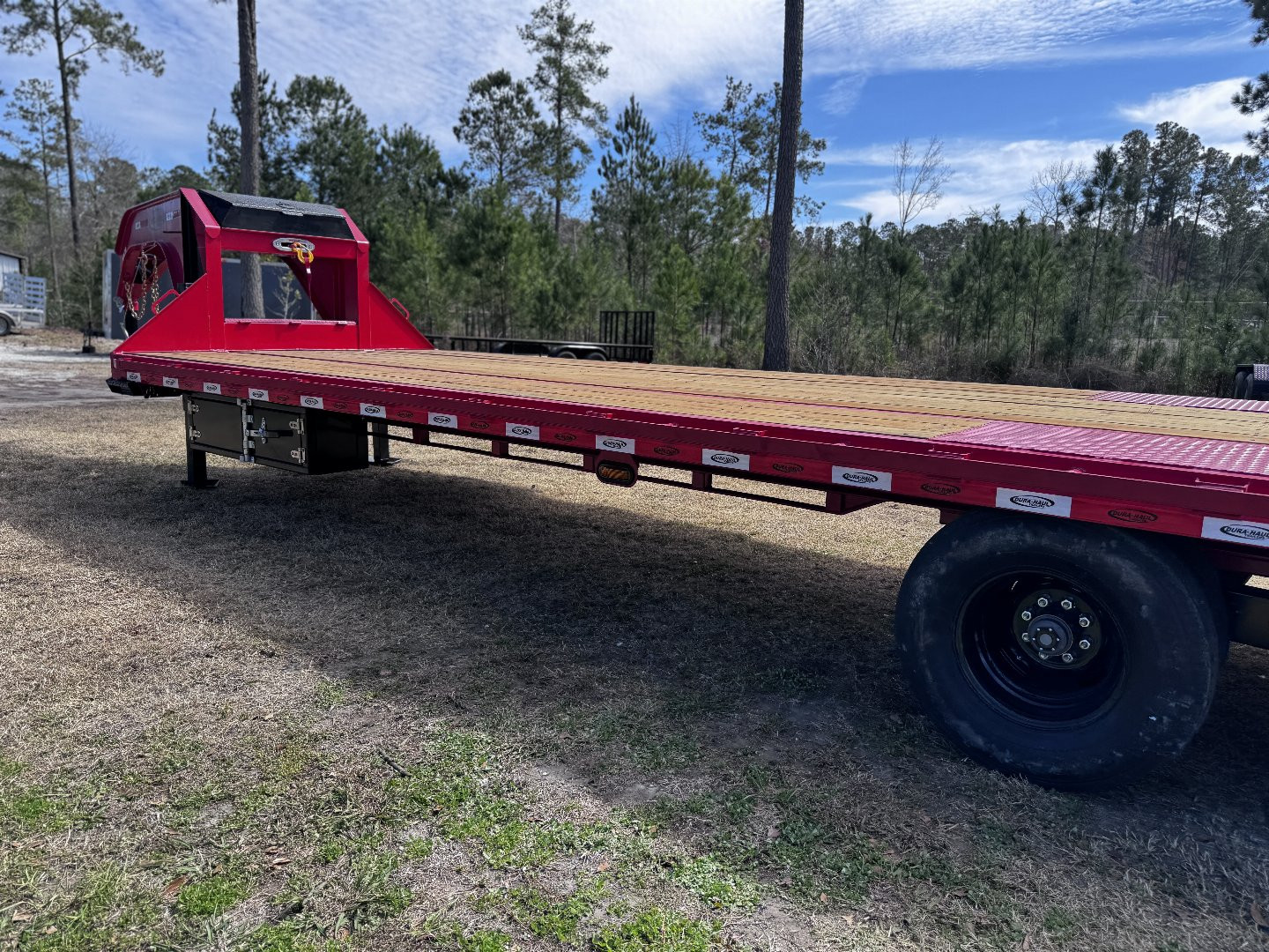 New 2025 Dura-Haul DOGN 8X30 24K Gooseneck Deckover Trailer