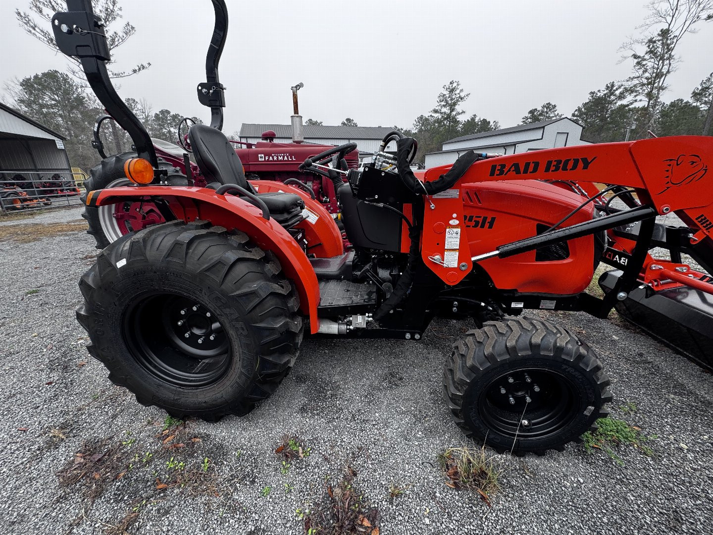 New 2025 Bad Boy 4035 hydrostatic with Loader