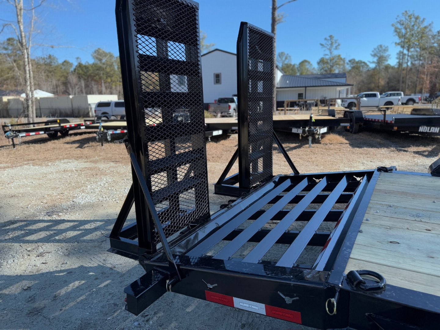 New 2025 Sure-Trac 7 x 18 (15+3) Pro Series Equipment 22K