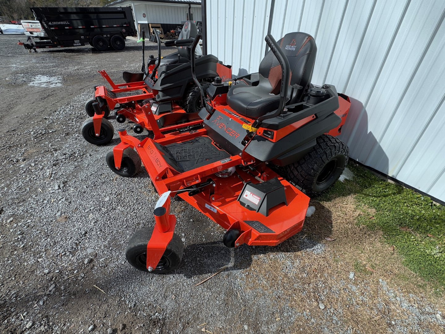 New 2025 Bad Boy ZT Avenger 60in with Kawasaki FR691 23HP