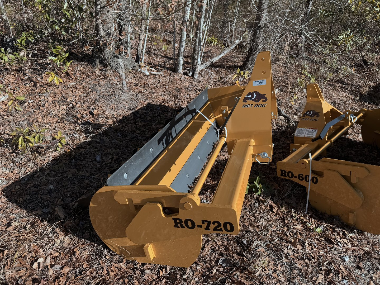 New 2025 Dirt Dog Roll Over 72" Graders