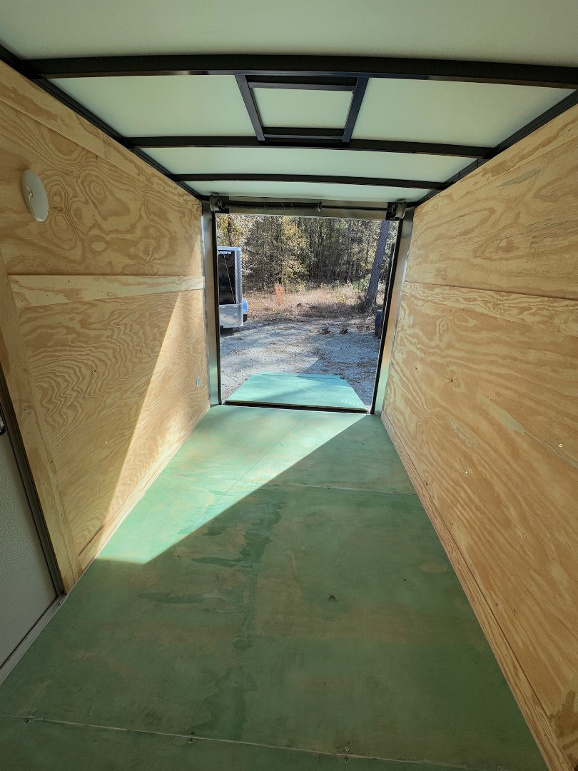 New 2024 ARISING 6 X 10 Cargo / Enclosed Trailer