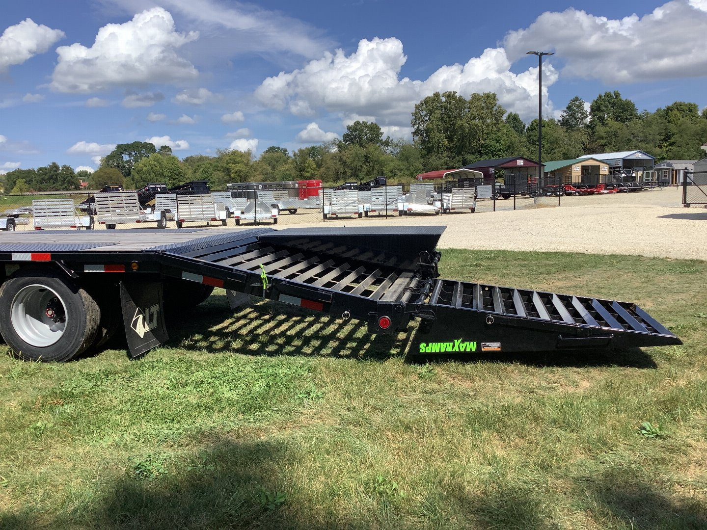New 2024 Load Trail 102" x 32' Gooseneck Deckover Trailer