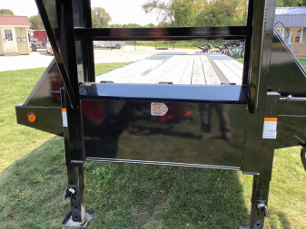 New 2024 Load Trail 102" x 32' Gooseneck Deckover Trailer