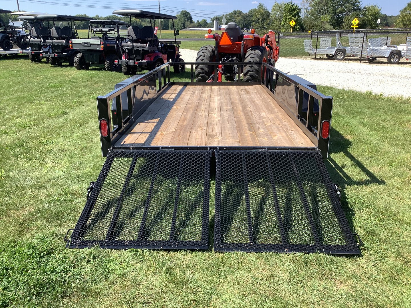 New 2024 CornPro UT-16 L Utility Trailer Golden