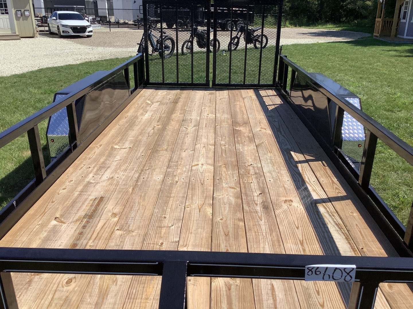 New 2024 CornPro UT-16 L Utility Trailer Golden