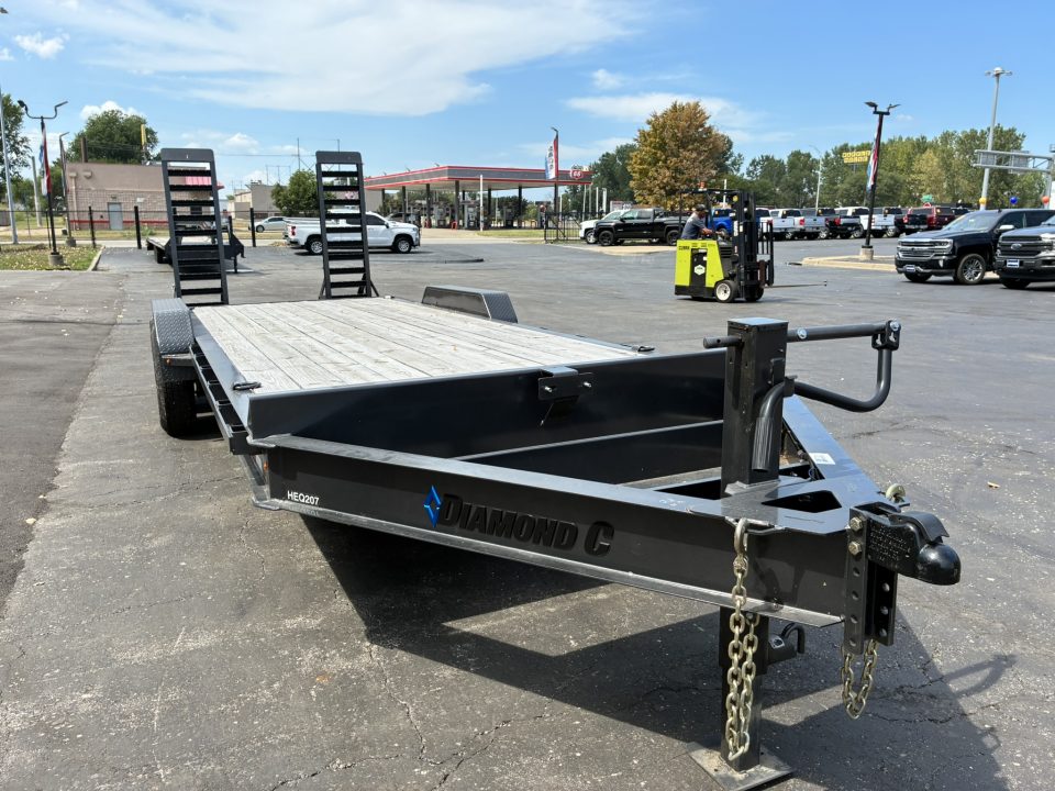 New 2025 Diamond C Trailers HEQ207 Equipment Trailer