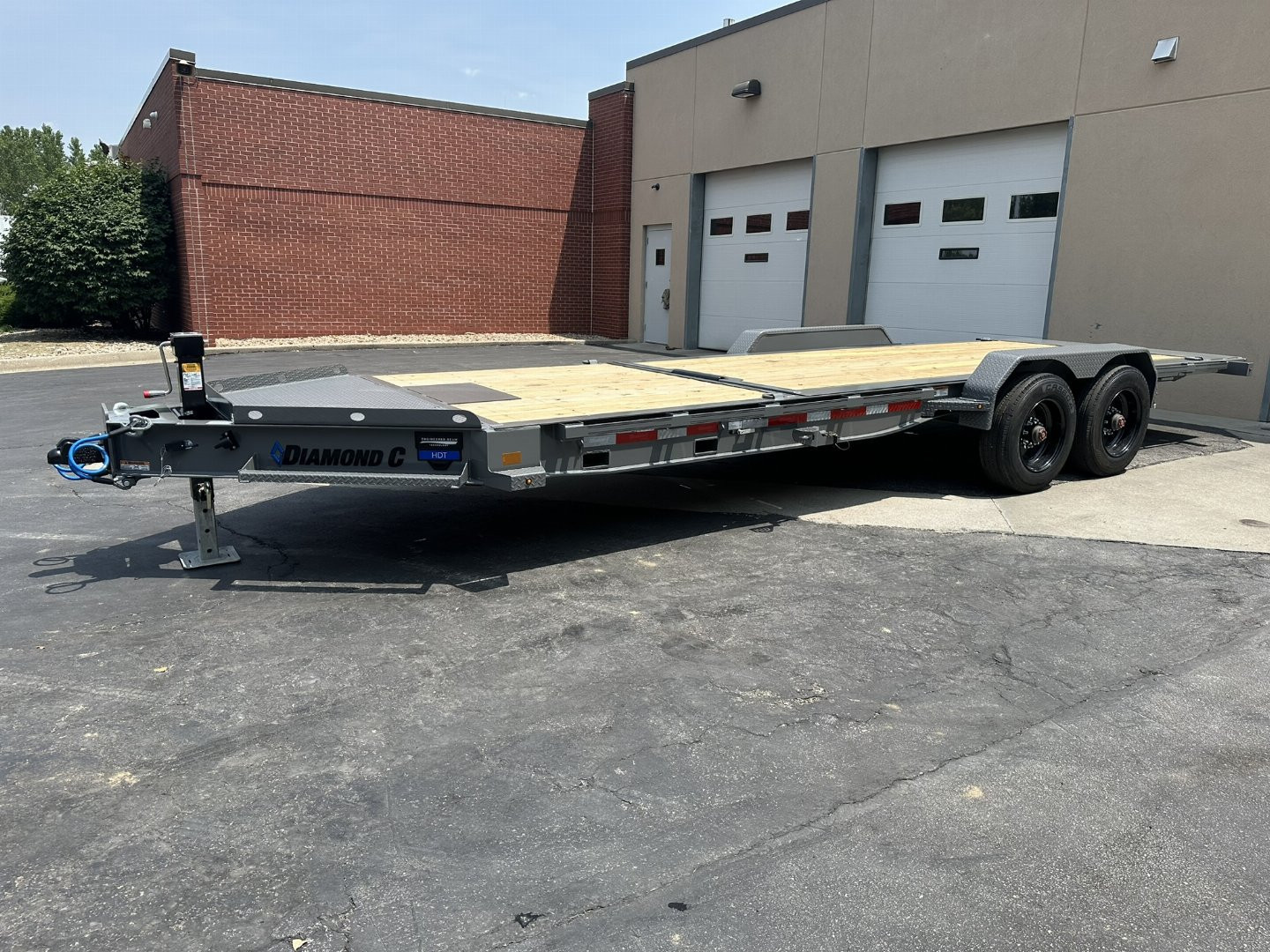 New 2025 Diamond C 82"x22' Hydraulically Dampened Tilt Trailer