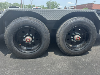 New 2025 Diamond C 82"x22' Hydraulically Dampened Tilt Trailer