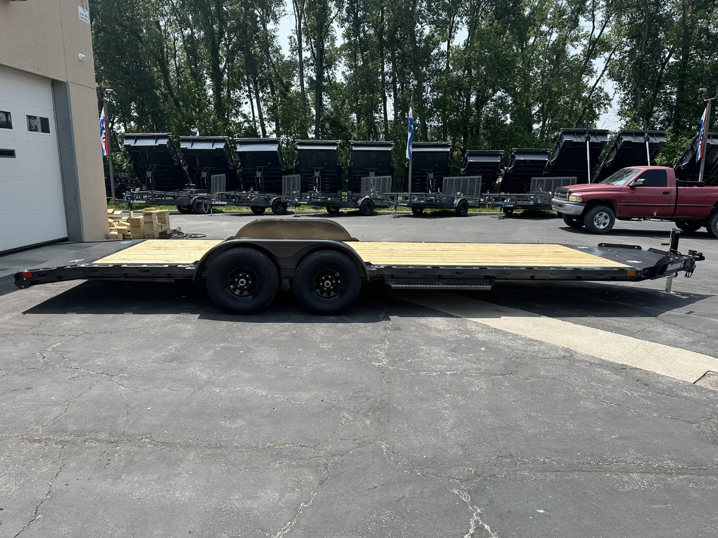New 2025 Diamond C Trailers GTF206 Car Hauler
