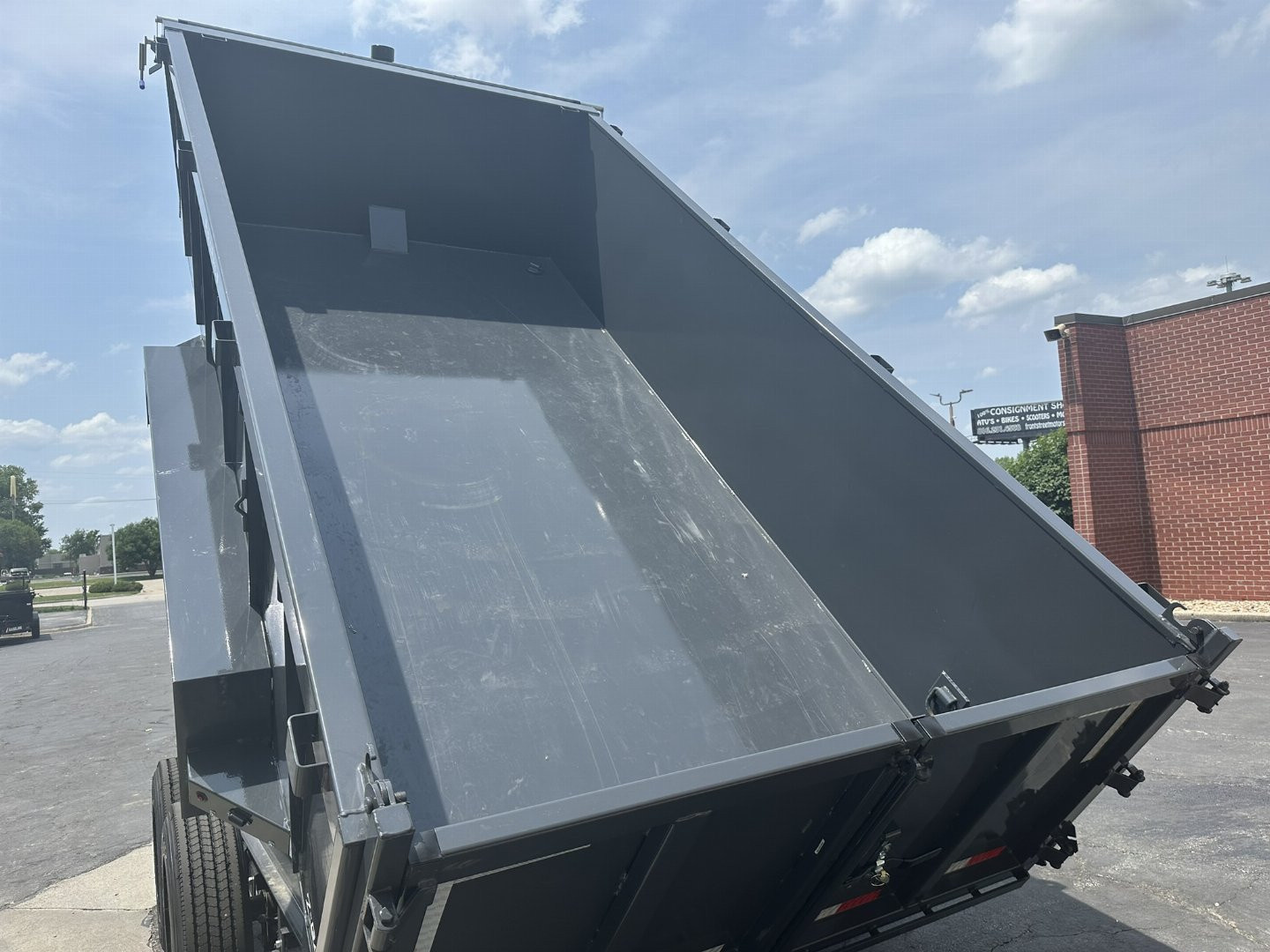 New 2025 Lamar 83" X 14' DT - 14K TELESCOPIC DUMP TRAILER