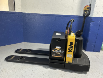 Used 2008 PALLET JACK YALE