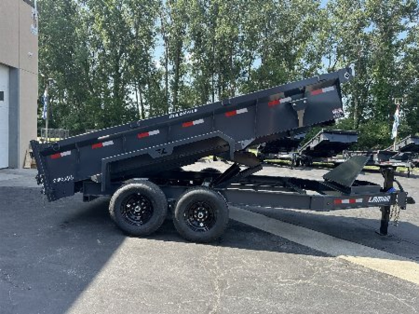 New 2025 Lamar Trailers 83"X14' DL-14K Low-Pro Dump Trailer