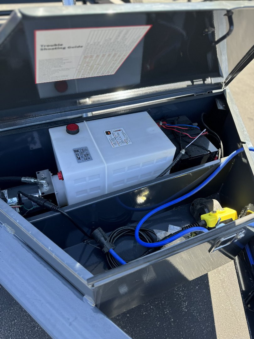 New 2025 Lamar Trailers 83" X 14' DT - 14K Telescopic Dump Trailer