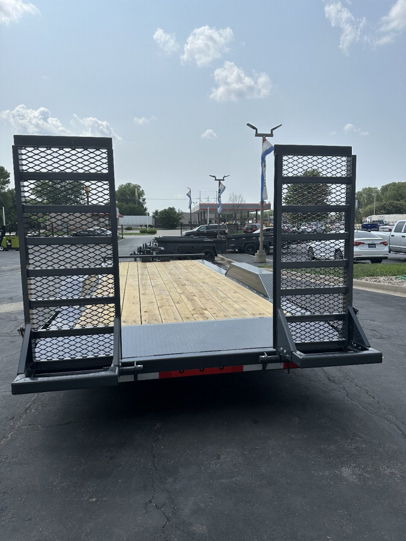 New 2025 Lamar Trailers 102"x22' H6-14k Equipment Hauler Trailer