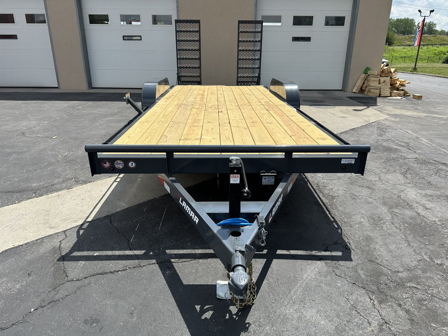 New 2024 Lamar Trailers 83" X 20' CC - 10K CARHAULER