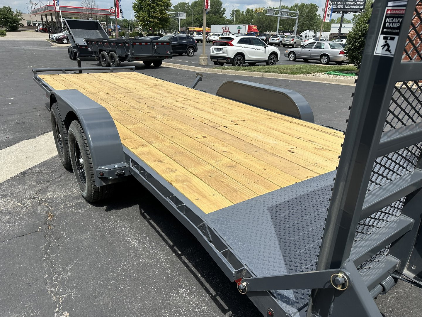 New 2024 Lamar Trailers 83" X 22' CC - 10K CARHAULER