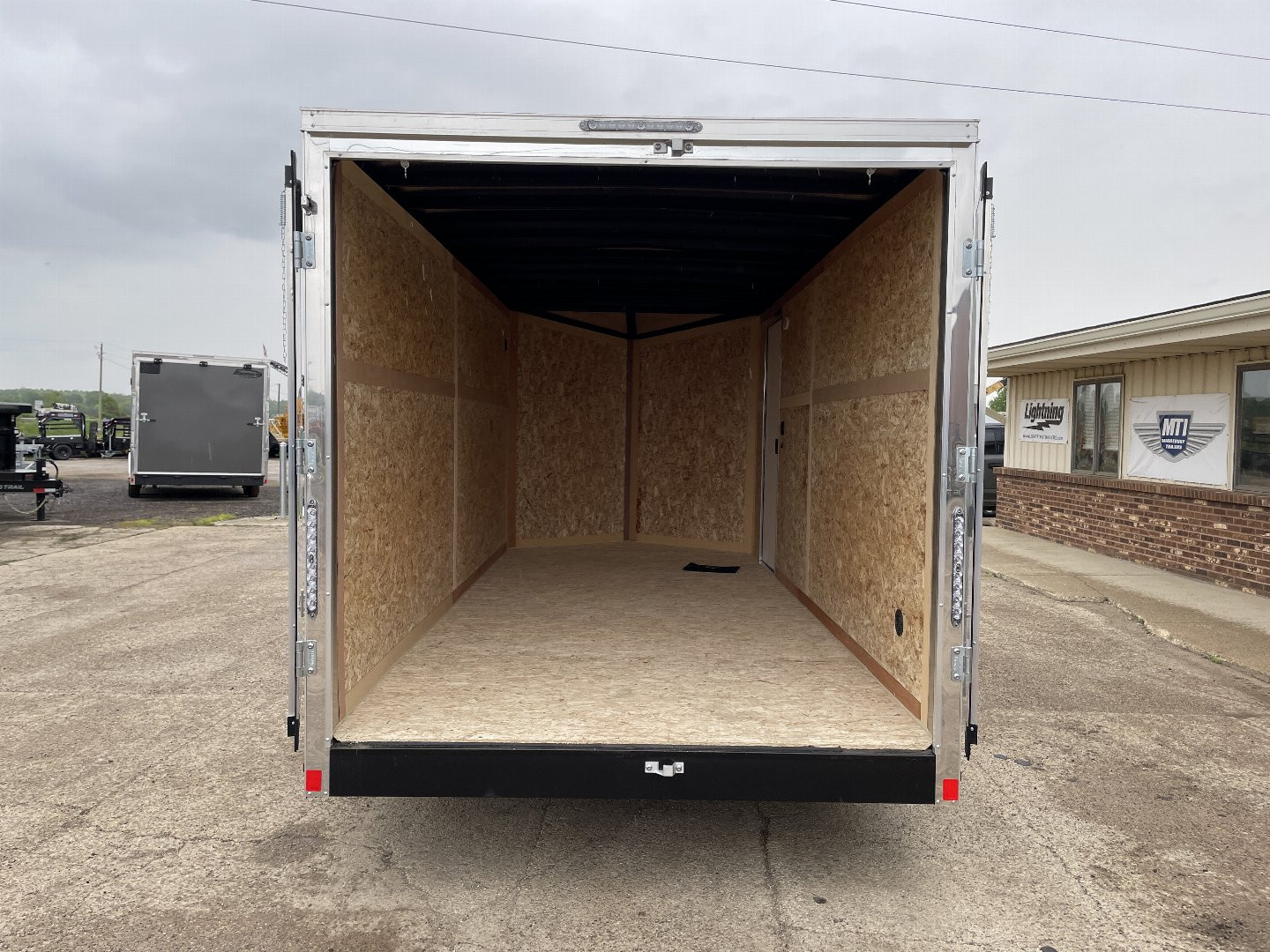 New 2025 US CARGO Scout 7x16 +6" V-Nose Barn Door w/Options Cargo / Enclosed Trailer