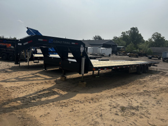 New 2025 Load Trail 102x34 Hydraulic Dovetail 26k Gooseneck