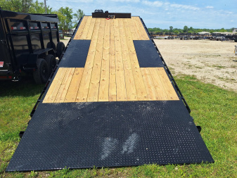 New 2025 Load Trail 102x22 Deck Over Power Tilt W/ Winch Don't Wait !!!!!!