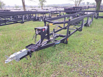 New 2025 Hoosier 18'-22' Hyd Lift Tri Toon Trailer W/ Hyd. Brakes