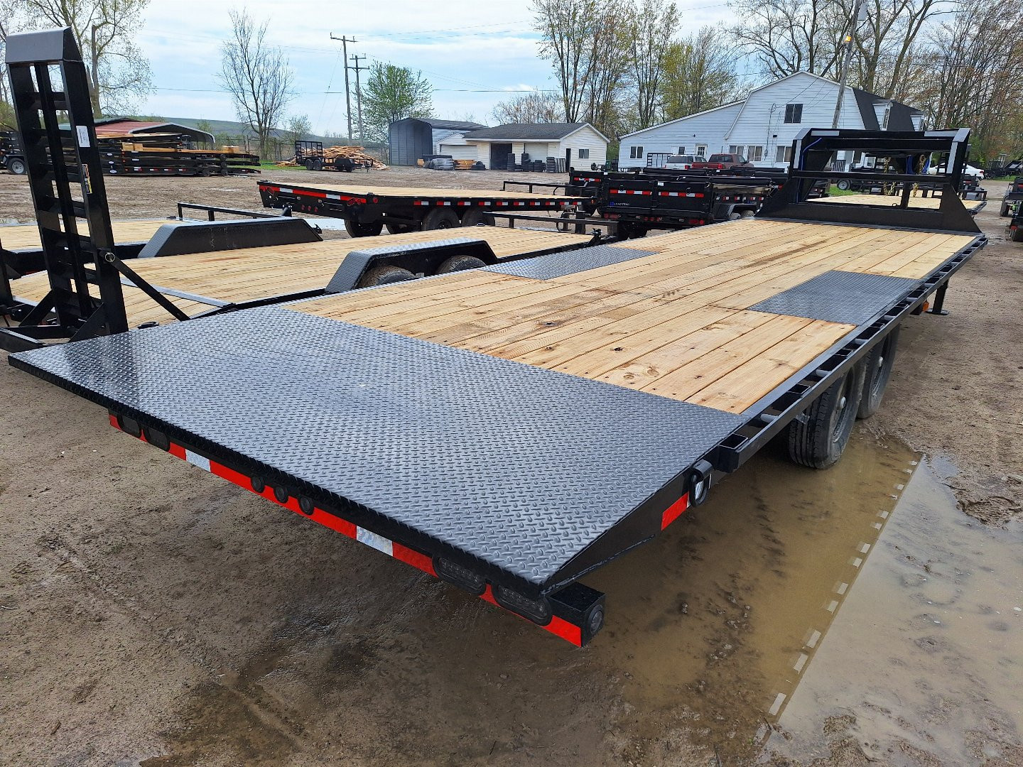 New 2025 Load Trail 102x26 Power Tilt Gooseneck Trailer Must GO !!!!!!