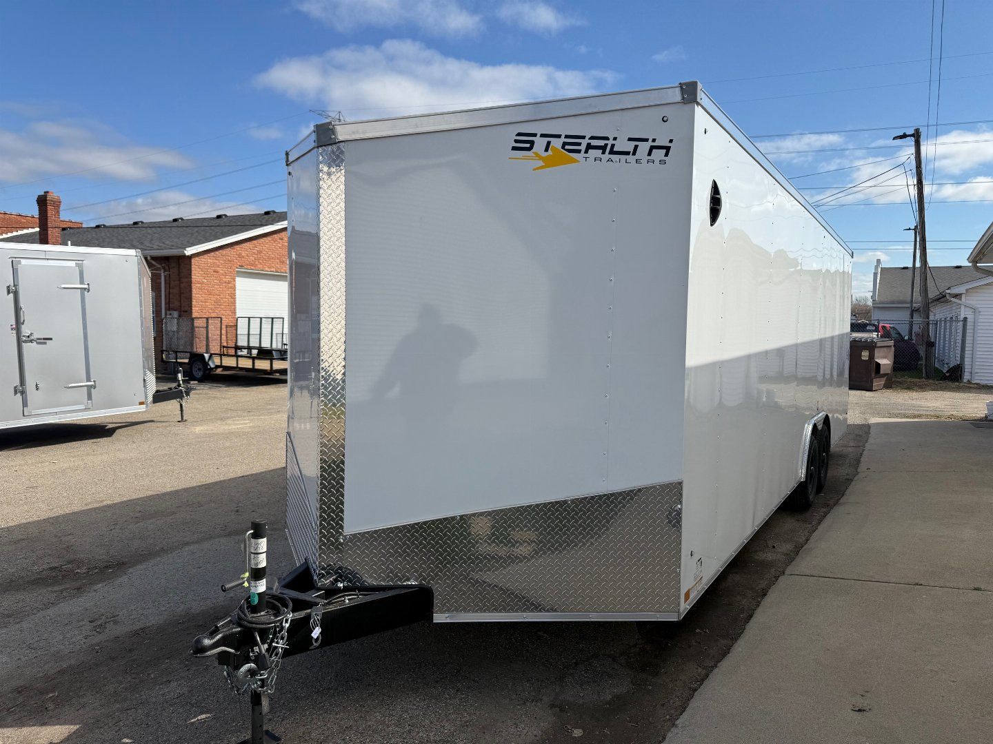 New 2025 Stealth Titan 8.5 x 24 Enclosed Car Hauler with Ramp 10K GVW with 7ft interior WITH ALUMINUM RIMS