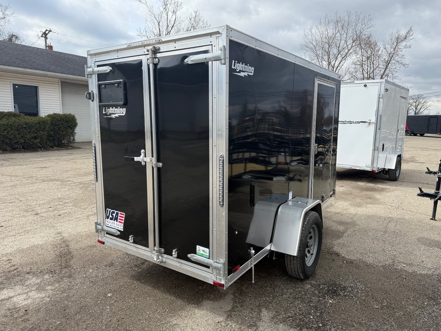 New 2025 Lighting 5 x 10 Enclosed Trailer w/ Double Barn Doors (Single ...